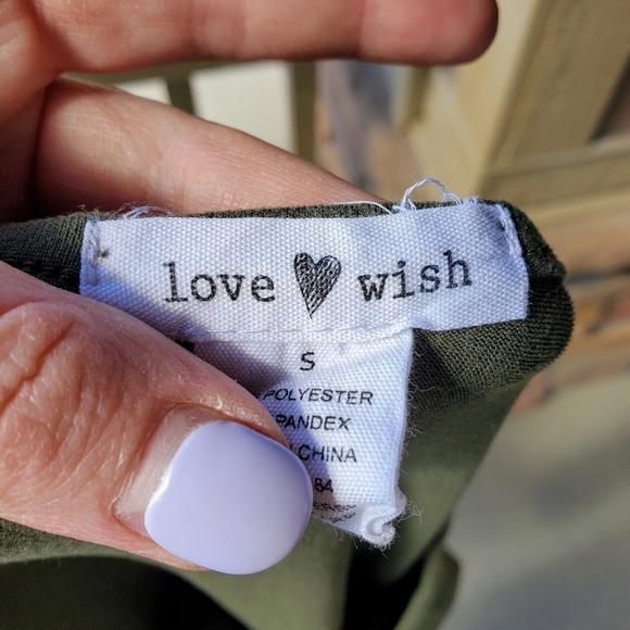 Love Wish Olive Green "Coming Soon" Gold Metallic Graphic Maternity Top Small - Picture 13 of 14